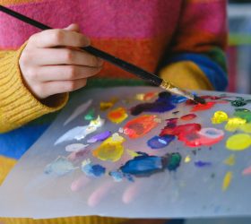 pexels-anna-shvets-5641842